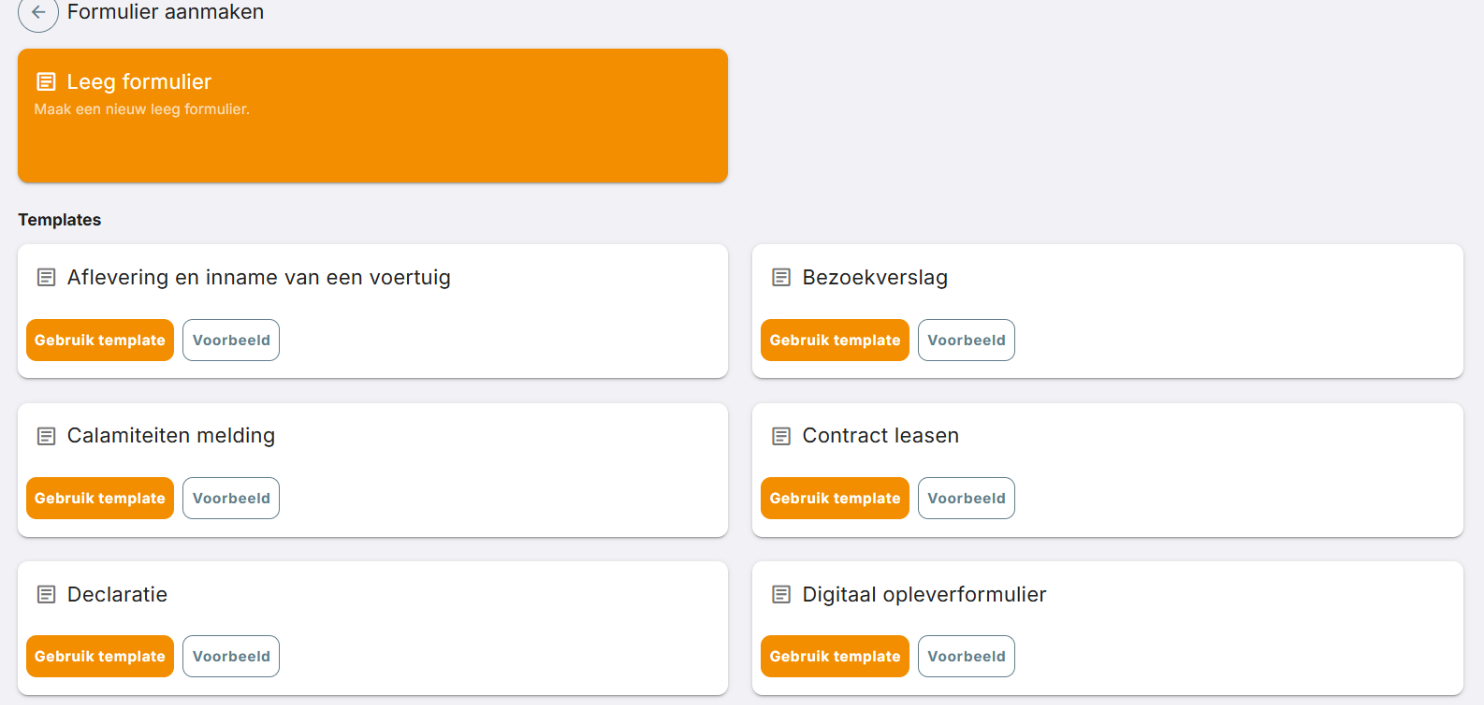 Elke template heeft de knoppen Gebruik template en Voorbeeld.